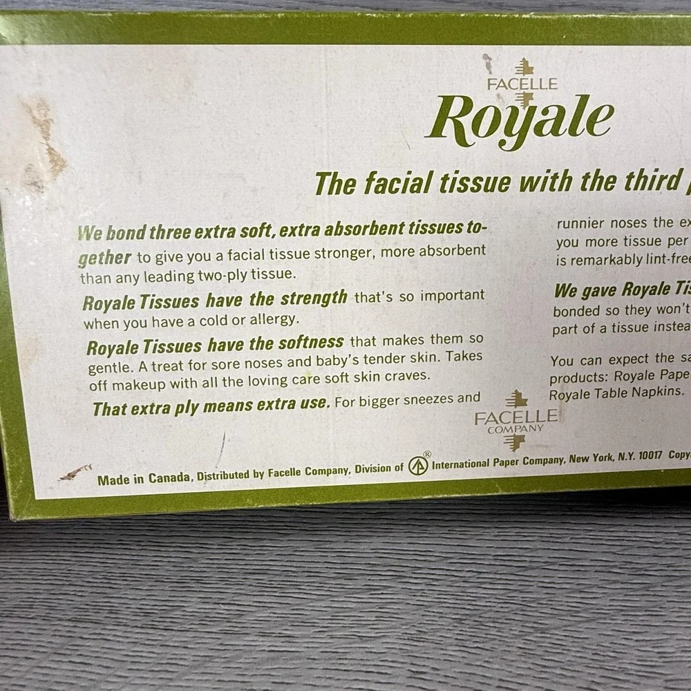 Vintage Facelle Royale Yellow 3 Ply Facial Tissues Box 70 Count 1969 Canada